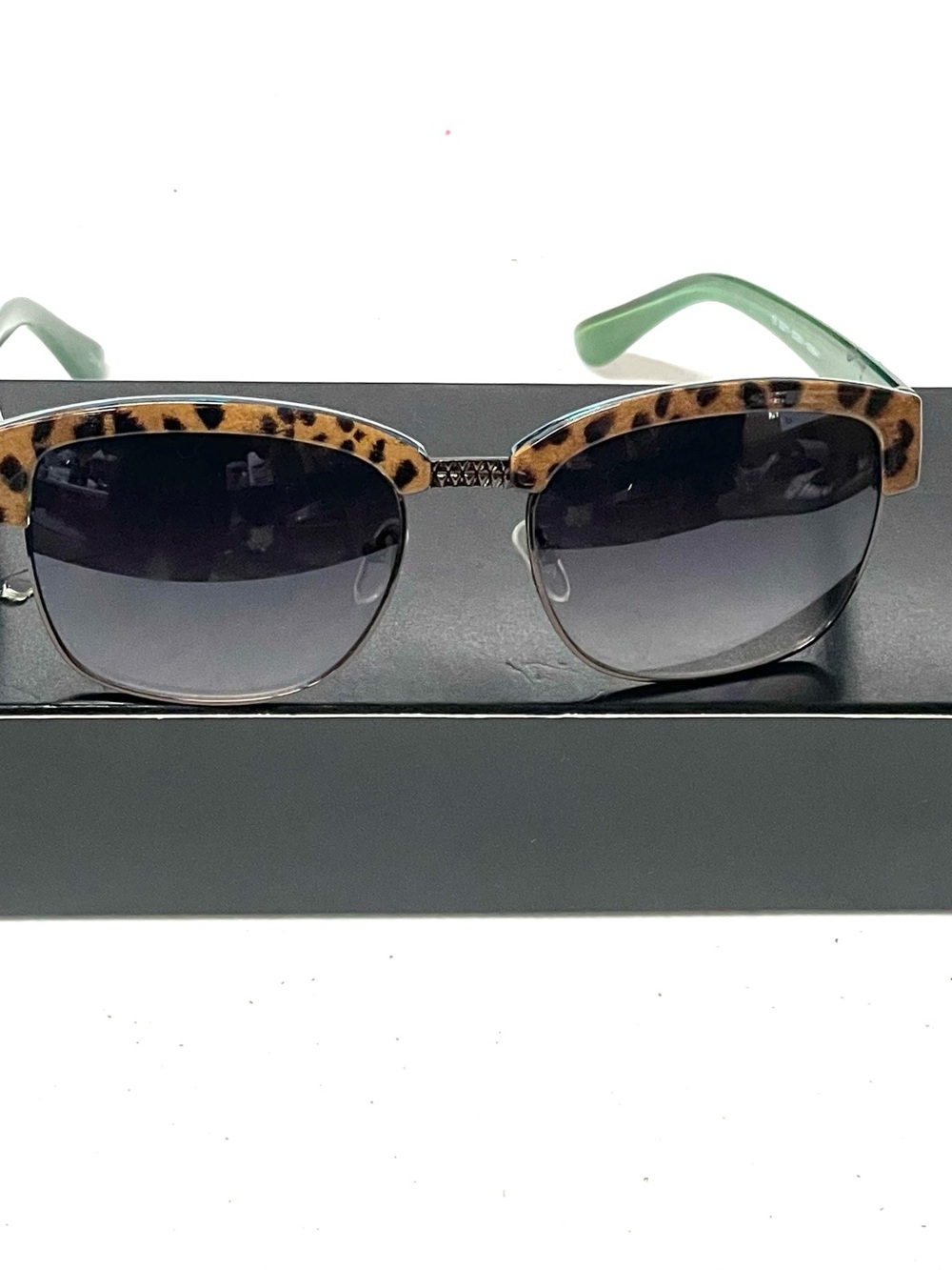Palm Harbor Optics Leopard Print Frame Sunglasses in Green and Brown - Picture 5 of 7